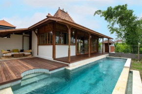 Sunset Joglo Pool Villa